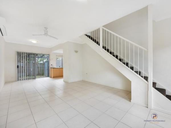 3 BR – 3 Bedroom, House Redbank Plains QLD