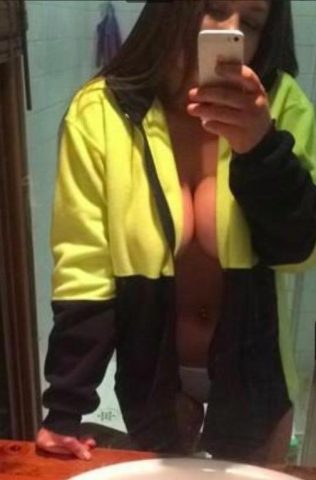 Parents are not home !