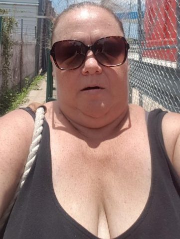 Jenni from the block