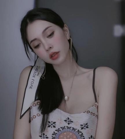 ♥️CBD Massage Shop Open Late(New girl today )
