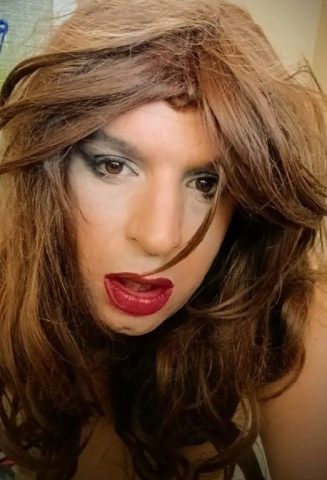 Muse – model – exhibitionist – artist