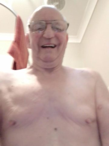 HI IM RAY LIVE EDGEWORTH NEWCASTLE DRIVE FIT IN WHEELCHAIR