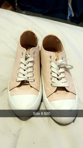 Assorted womens shoes